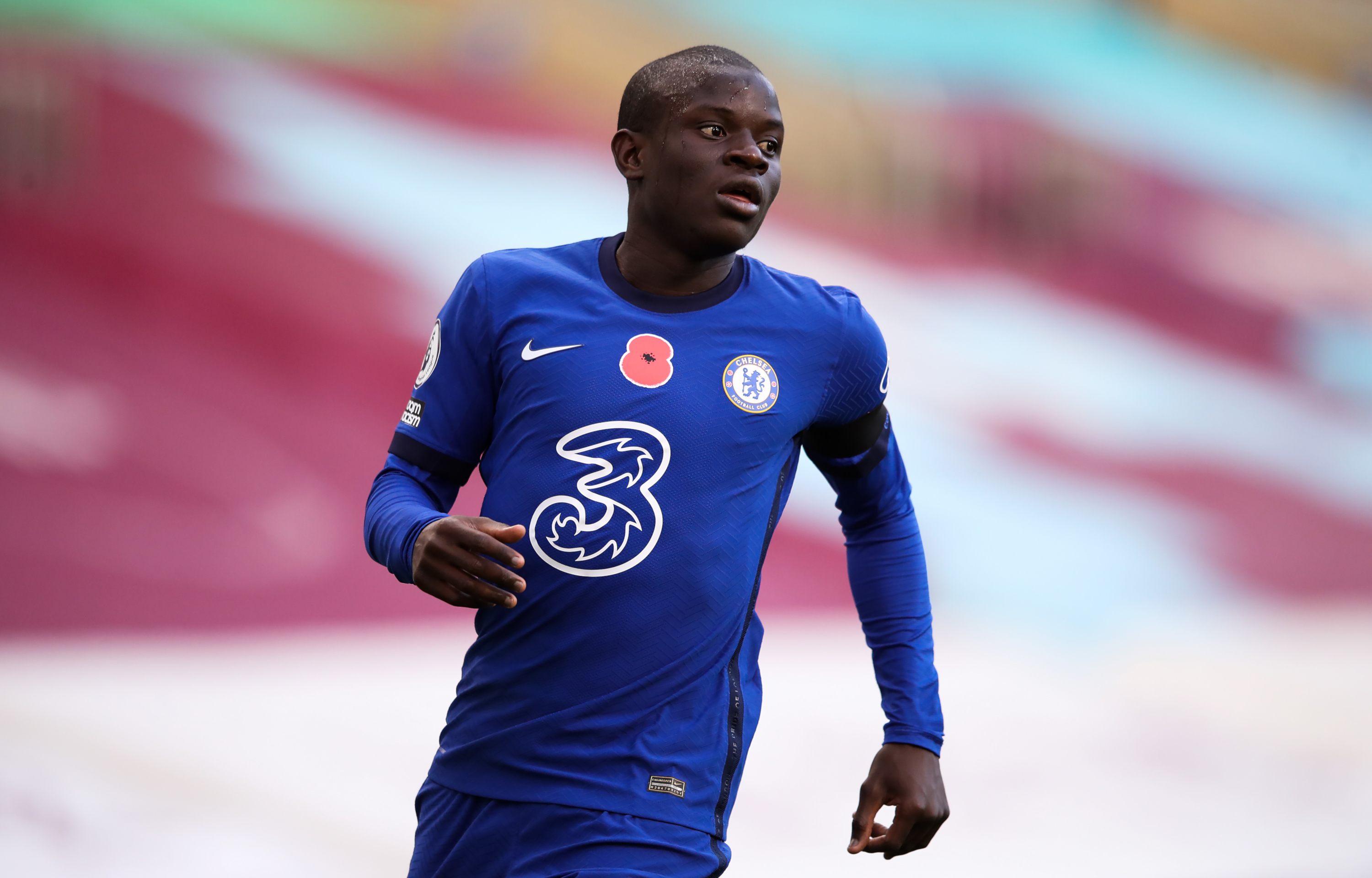 能破吗？拜仁距打破德甲单比联赛季射门射门进球数纪录仅差10球，足球对决还有9轮